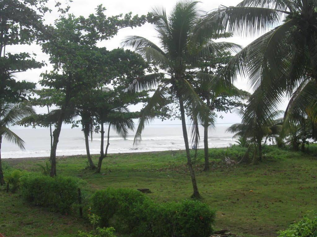 Cabinas Miss Miriam 2 Tortuguero Buitenkant foto