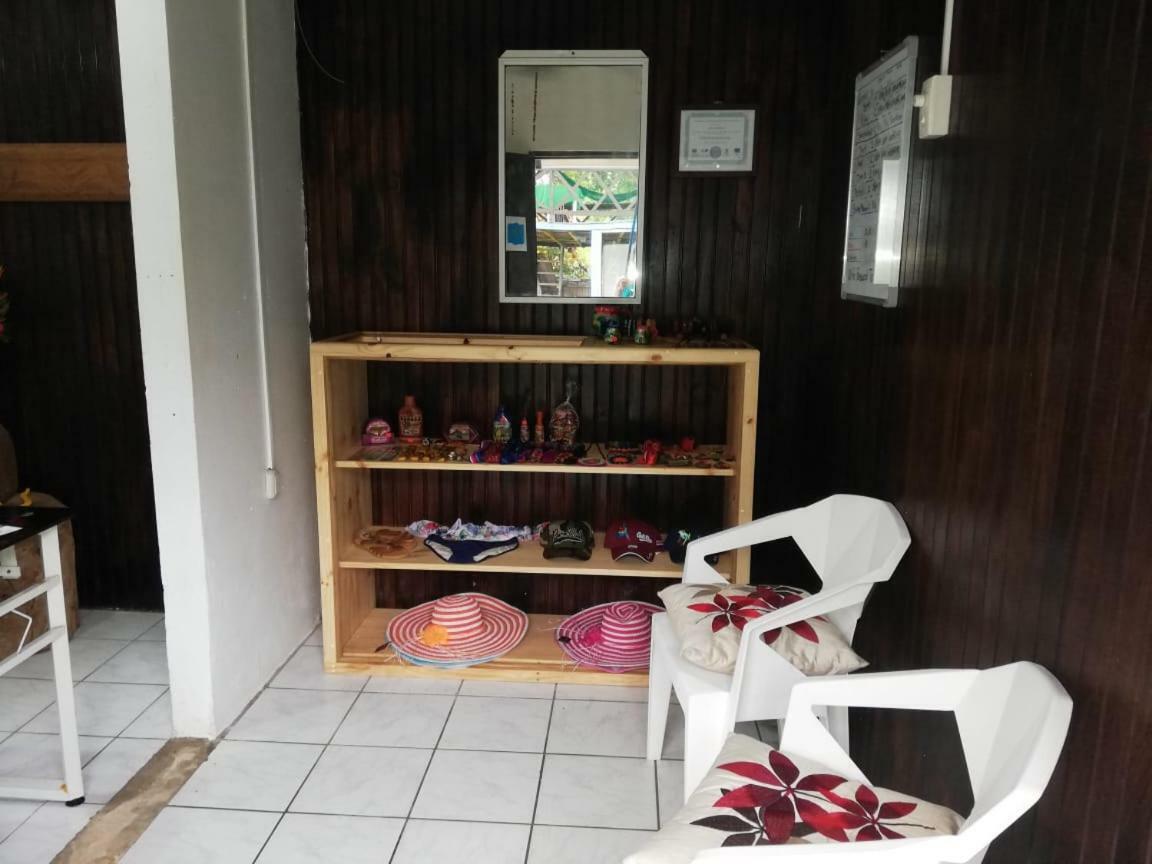 Cabinas Miss Miriam 2 Tortuguero Buitenkant foto